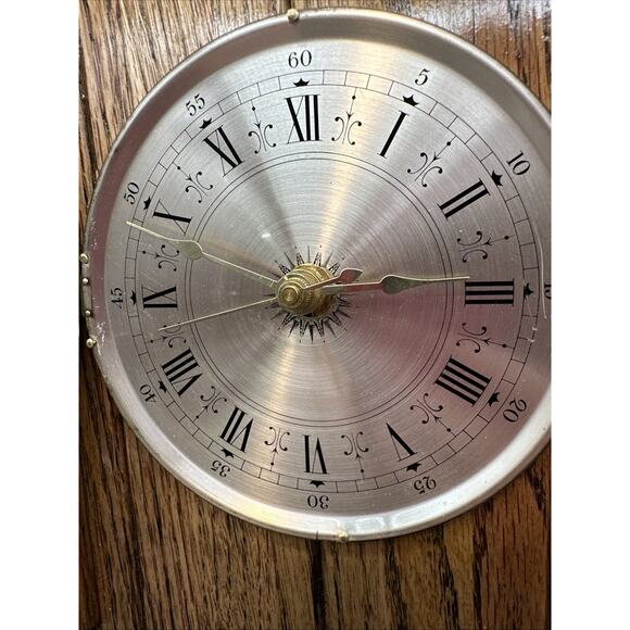 Vintage WB12 Heirloom Oak Analog Didware Clock Restored {L} - Picture 5 of 14